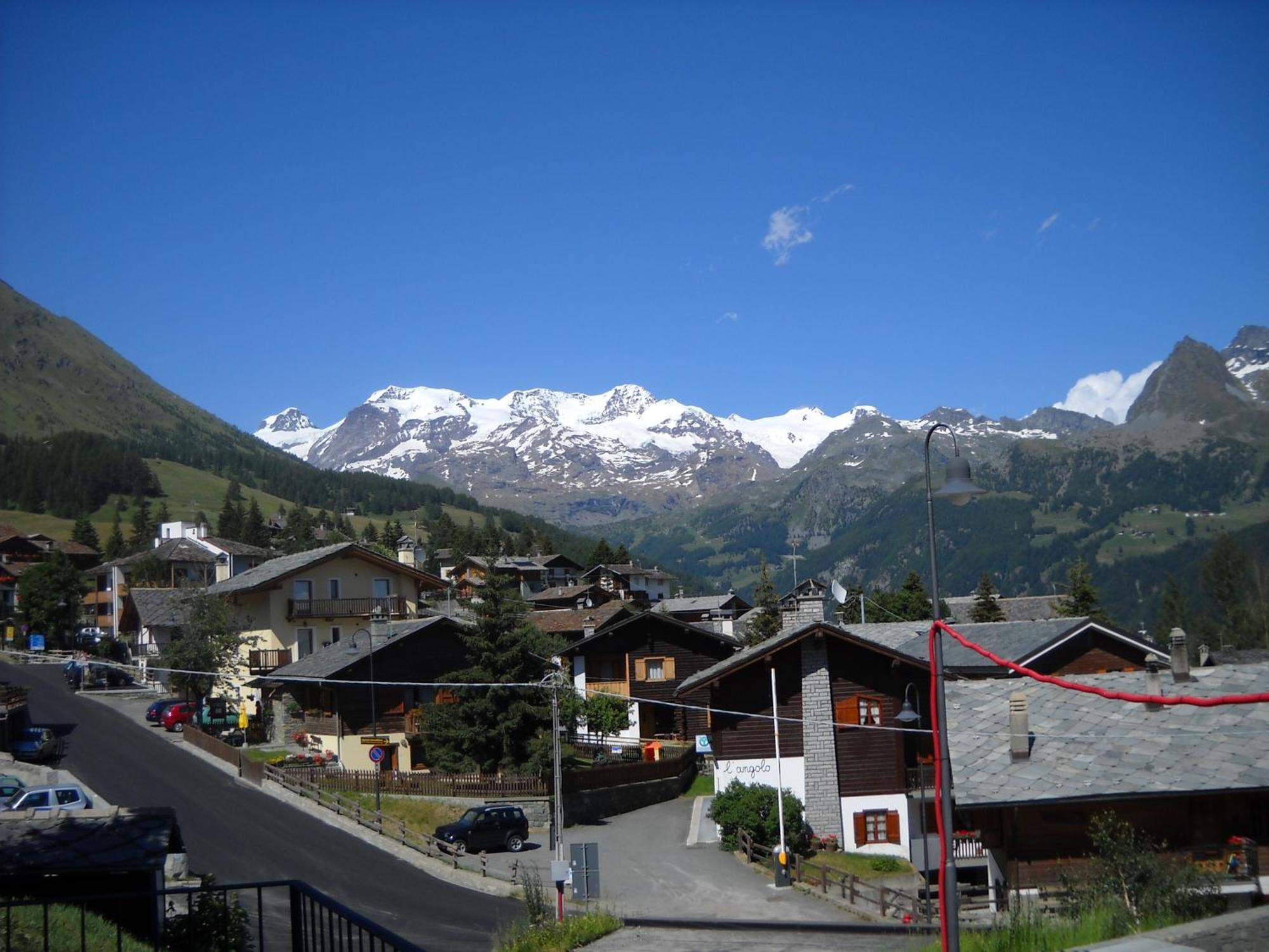 Residence Les Myosotis Champoluc Eksteriør bilde
